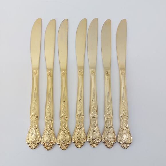 Rogers Stainless Korea Gold Tone Dinner Knifes Hollywood Regency - Picture 1 of 15